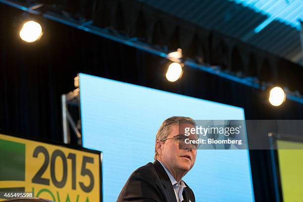 Jeb Bush, former governor of Florida, speaks during the Iowa Ag Summit at the Iowa State Fairgrounds in Des Moines, Iowa, U.S., on Saturday, March 7,...