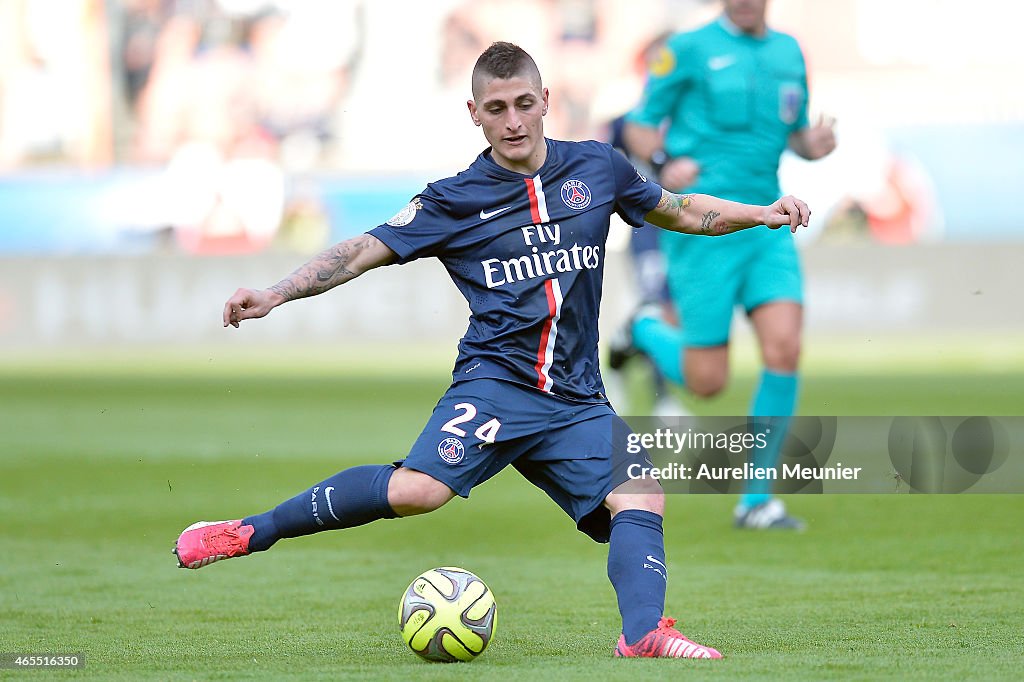 Paris Saint-Germain FC v RC Lens - Ligue 1