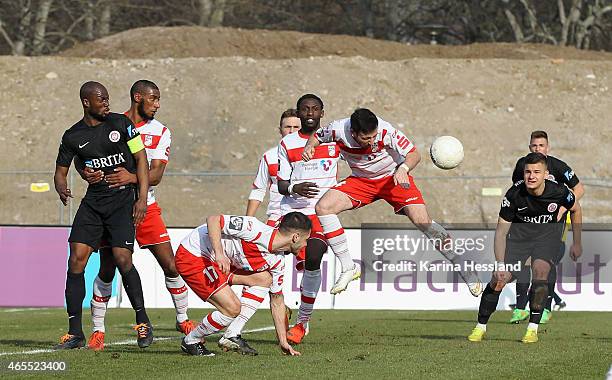 Kevin Moehwald of Erfurt on the ball during the Third League match between FC Rot Weiss Erfurt and SV Wehen Wiesbaden at Steigerwaldstadion on March...