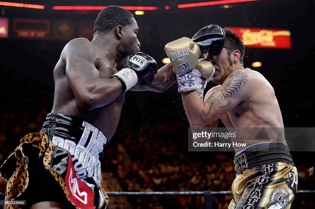 Broner vs. Molina