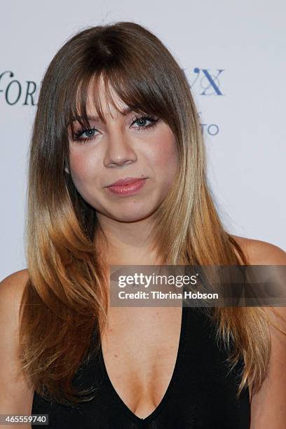 Jennette McCurdy attends OK! Magazine's Pre-Oscar event at The Argyle on February 19, 2015 in Hollywood, California.
