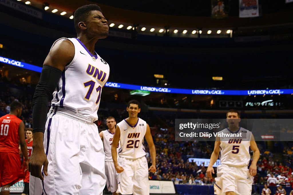 Northern Iowa Panthers v Illinois State Redbirds