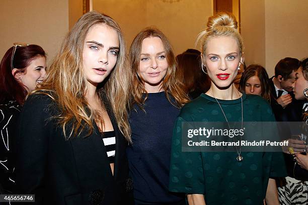 Model Cara Delevingne, Fashion Designer Stella McCartney and Aymeline Valade pose Backstage after the Stella McCartney show as part of the Paris...