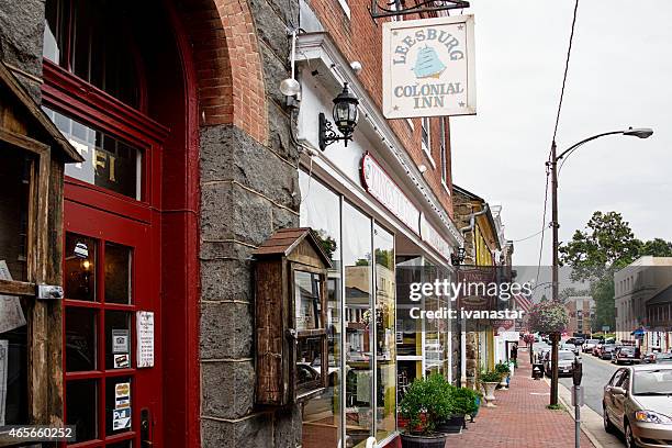 cidade histórica de leesburg, virgínia - condado de loudoun imagens e fotografias de stock