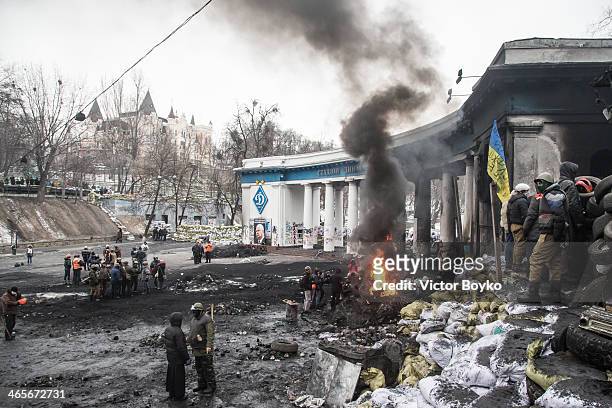 General view of the buffer zone between protesters and police on Grushevskogo Street on January 28, 2014 in Kiev, Ukraine. President Viktor...