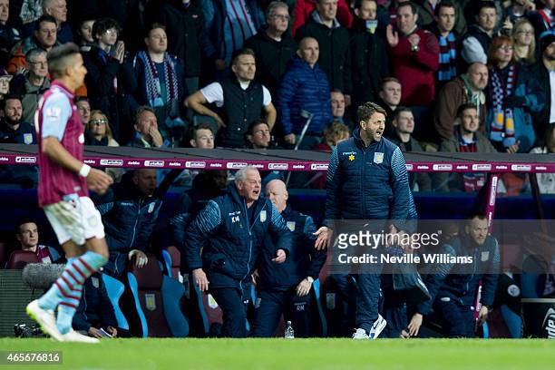 Tim Sherwood manager of Aston Villa during the FA Cup FA Cup Quarter Final match between Aston Villa and West Bromwich Albion at Villa Park on March...