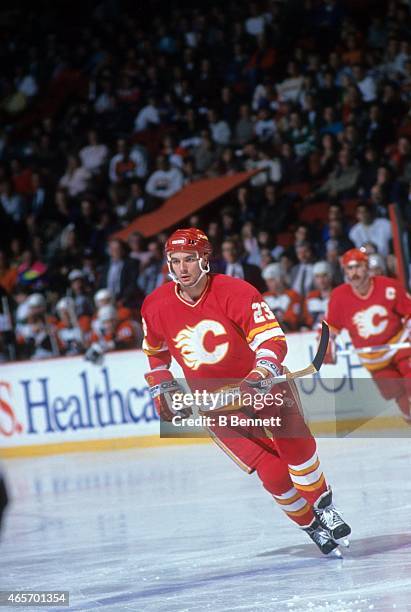 Stephane Matteau of the Calgary Flames skates on the ice during an NHL game against the Philadelphia Flyers on November 8, 1990 at the Spectrum in...