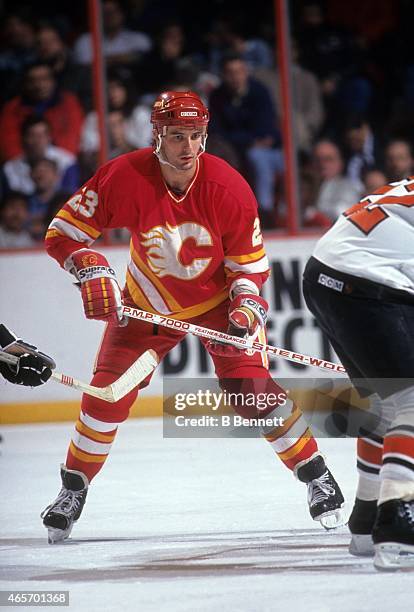 Stephane Matteau of the Calgary Flames skates on the ice during an NHL game against the Philadelphia Flyers on November 8, 1990 at the Spectrum in...