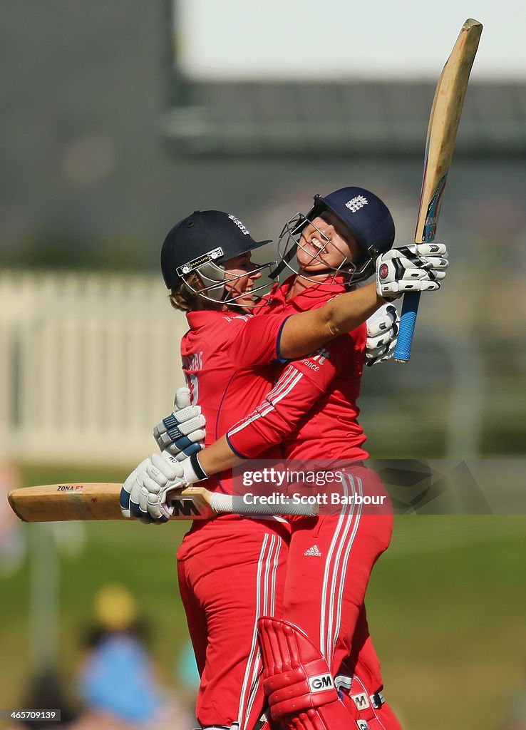 Australia v England - Women's T20: Game 1