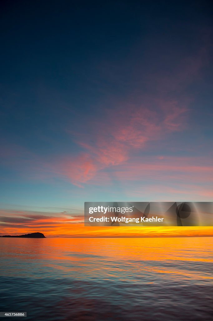 Sunrise with beautiful cloud formations at San Francisco...