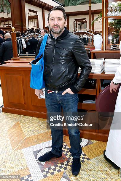 Contemporary Artist Xavier Veilhan attends the Chanel show as part of the Paris Fashion Week Womenswear Fall/Winter 2015/2016 on March 10, 2015 in...