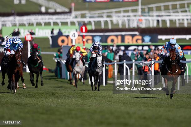 Ruby Walsh riding Un De Sceaux win The Racing Post Arkle Challenge Trophy at Cheltenham racecourse on March 10, 2015 in Cheltenham, England.