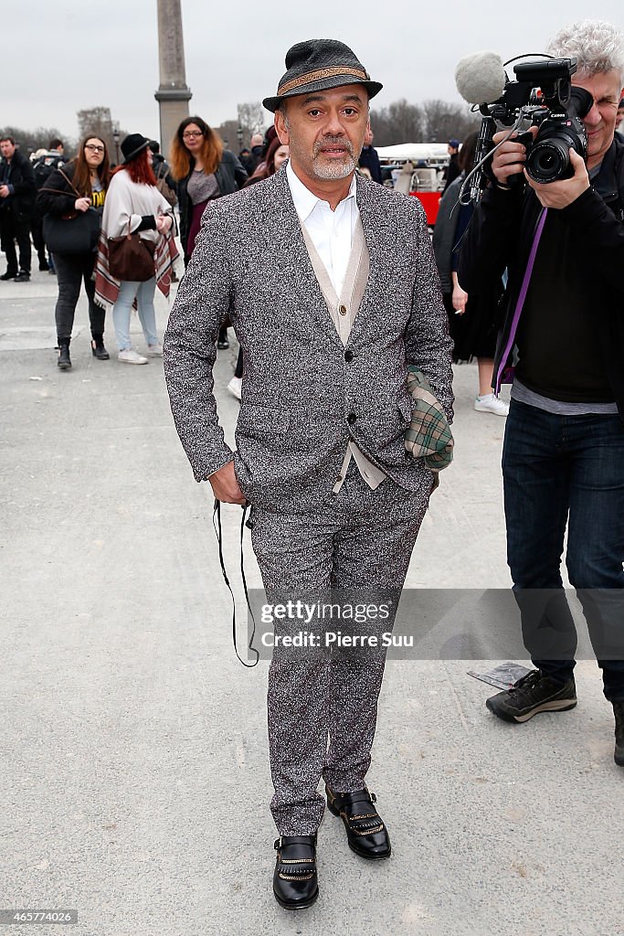 Valentino : Outside Arrivals  - Paris Fashion Week Womenswear Fall/Winter 2015/2016