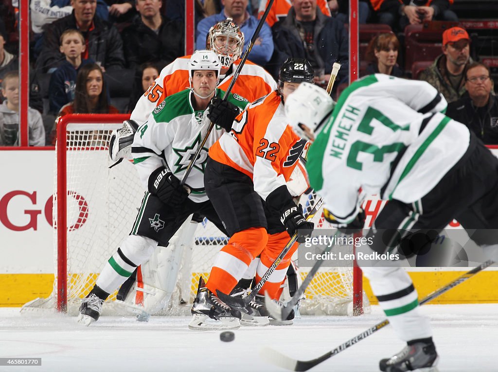 Dallas Stars v Philadelphia Flyers