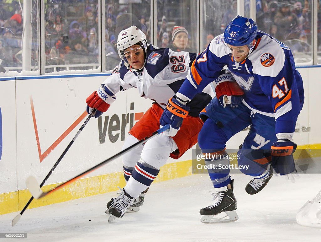 2014 Coors Light Stadium Series - New York Rangers v New York Islanders