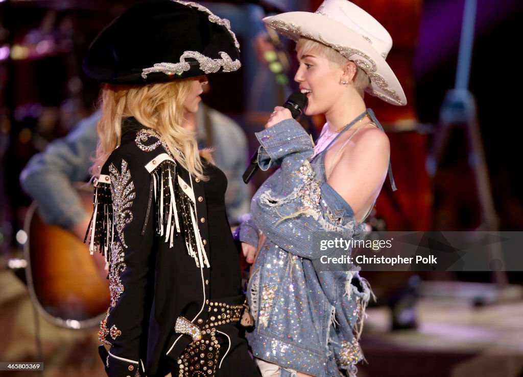 Miley Cyrus: MTV Unplugged - Fixed Show