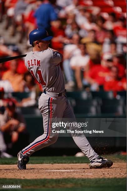 Geoff Blum of the Montreal Expos bats during a game against the St. Louis Cardinals on April 26, 2001.