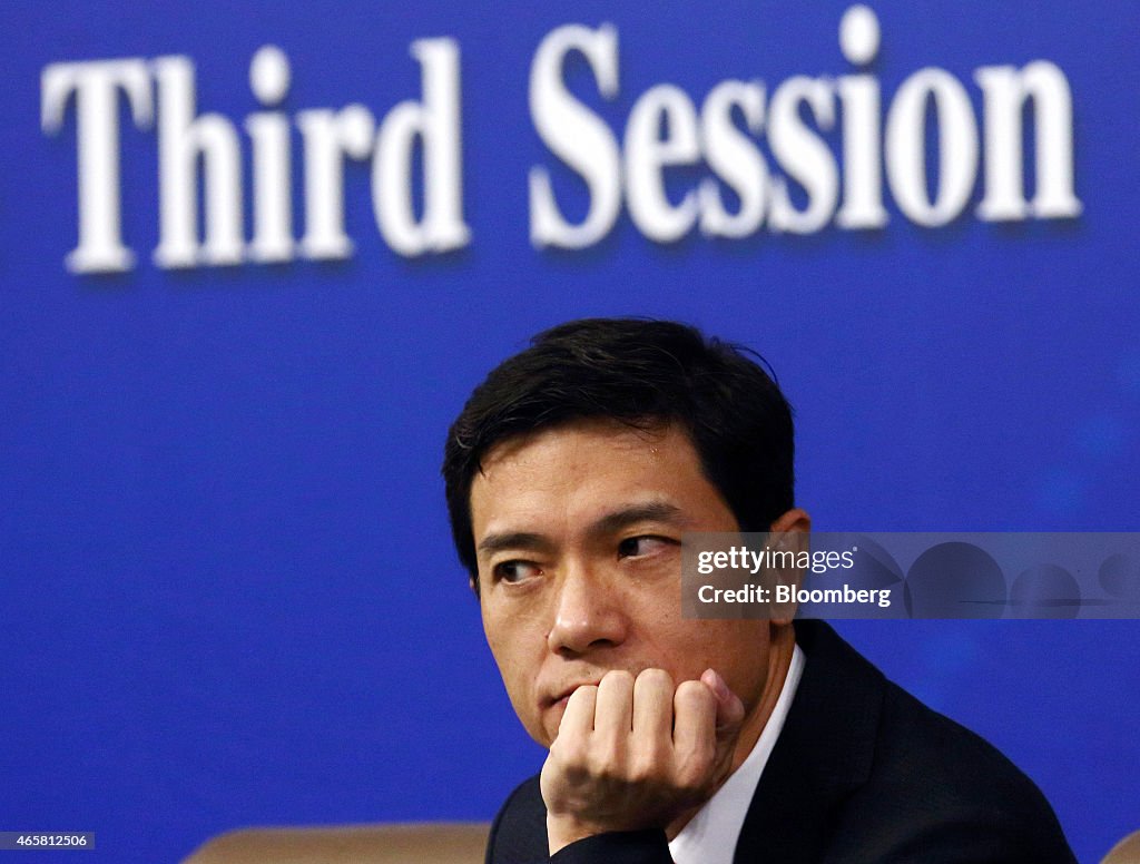 Baidu Inc. Chief Executive Officer Robin Li Speaks at a News Conference