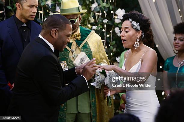 Parental Guidance" - Dre, determined to make up for the no-frills, last-minute wedding he and Bow had, organizes an amazing vow renewal for their...