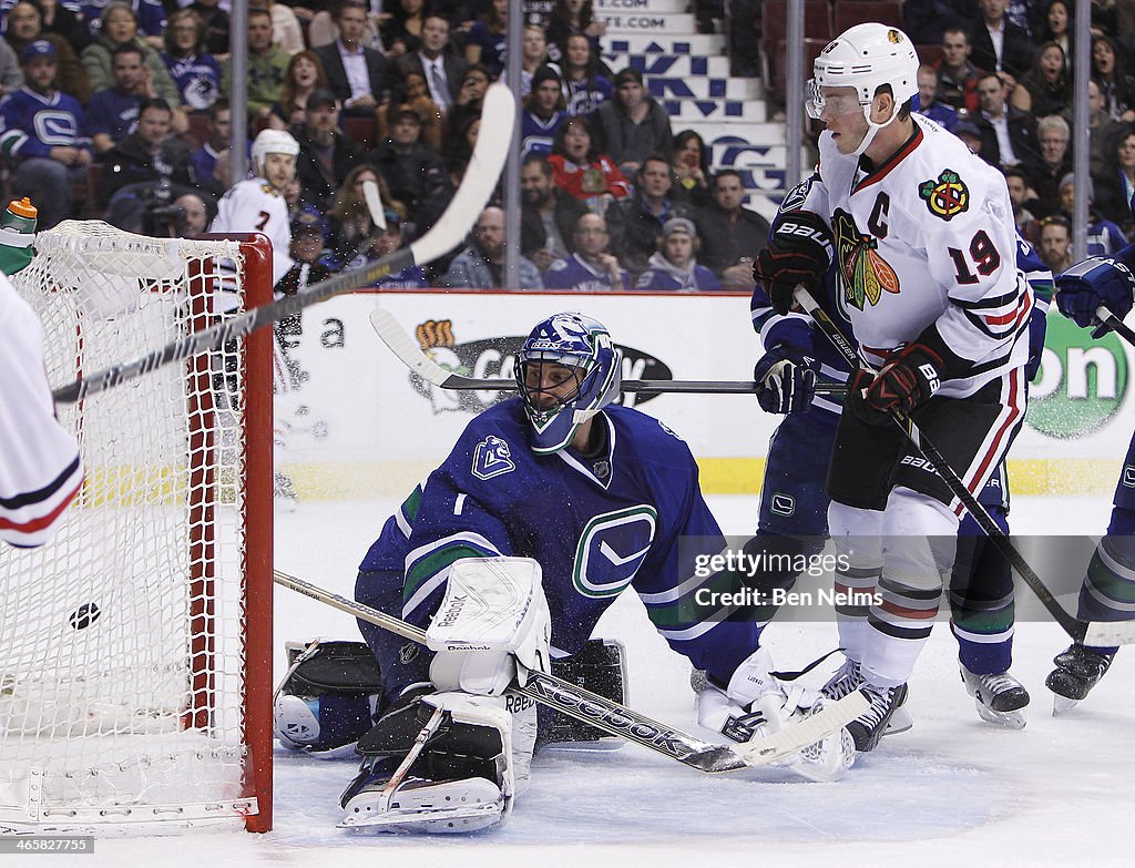 Chicago Blackhawks v Vancouver Canucks