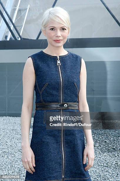 Actress Michelle Williams attends the Louis Vuitton show as part of the Paris Fashion Week Womenswear Fall/Winter 2015/2016 on March 11, 2015 in...