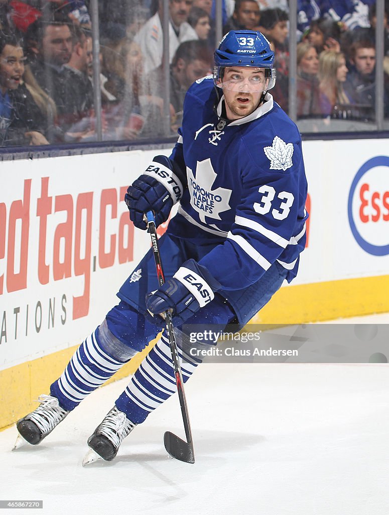 New York Islanders v Toronto Maple Leafs