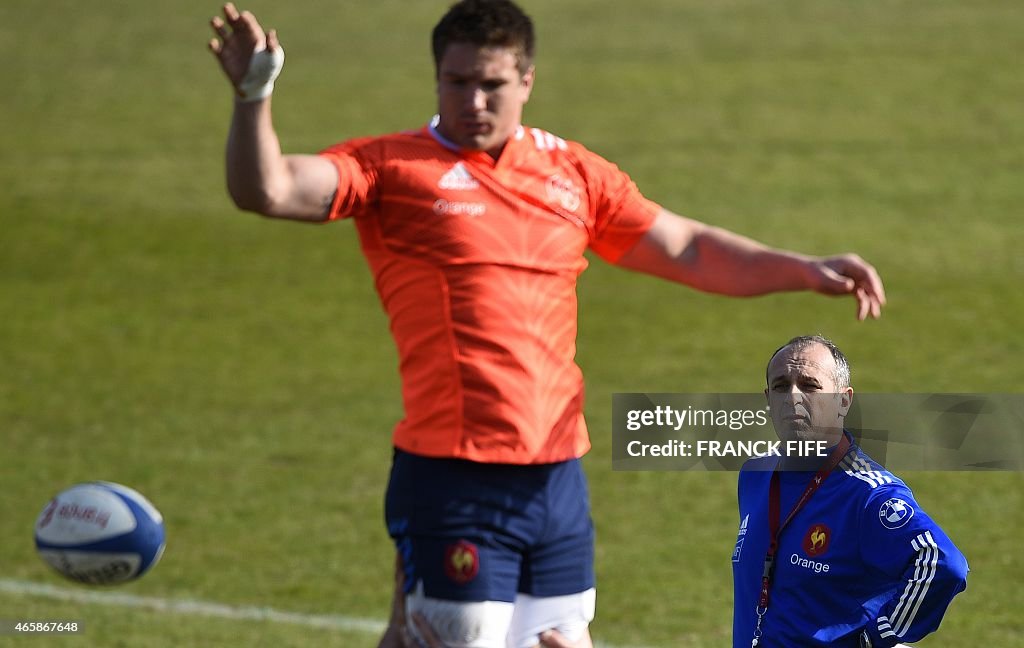 RUGBYU-6NATIONS-FRA-TRAINING