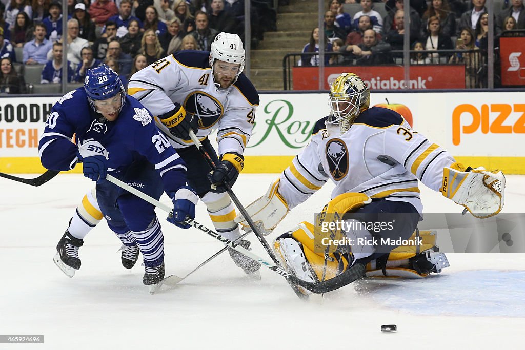 Toronto Maple Leafs vs Buffalo Sabres