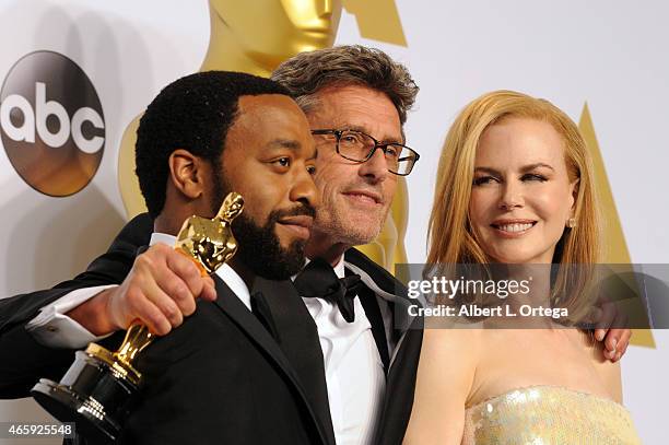 Actor Chiwetel Ejiofor, Filmmaker Pawel Pawlikowski winner of the Best Foreign Language Film Award for 'Ida', and actress Nicole Kidman poses inside...