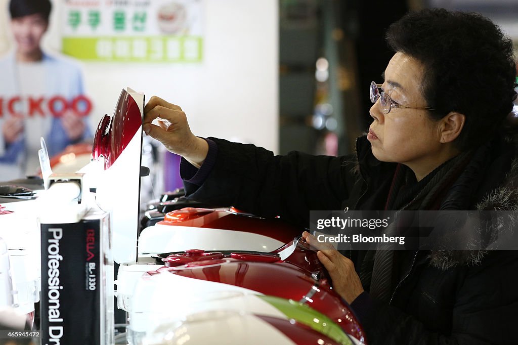 Shoppers Inside The Gwangjang Market And Department Stores As Bank of Korea Unexpectedly Cuts Key Rate to Record Low