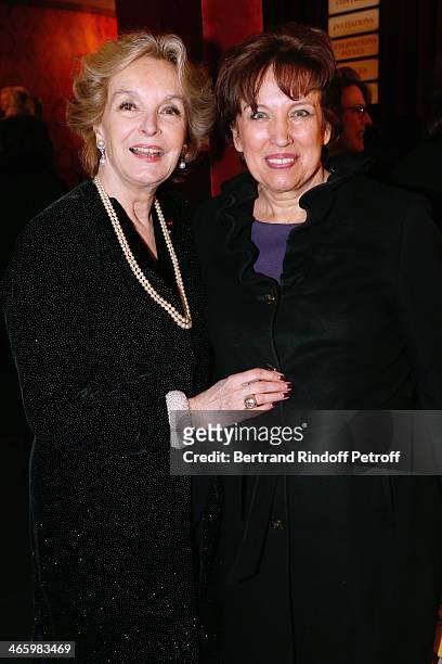 Organizer of the evening Myriam Feune de Colombi and Honor President of the Evening, Roselyne bachelot Narquin attend 'Un Temps De Chien' - Theater...