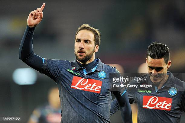 Gonzalo Higuain of Napoli celebrates after scoring goal 3-1 during the UEFA Europa League Round of 16 football match between SSC Napoli and FC Dinamo...