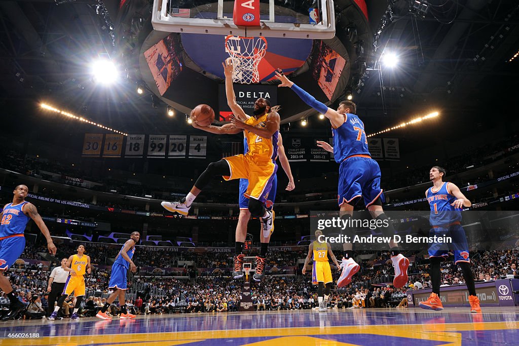 New York Knicks v Los Angeles Lakers