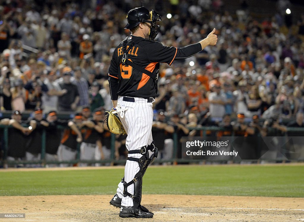 San Francisco Giants v Chicago White Sox