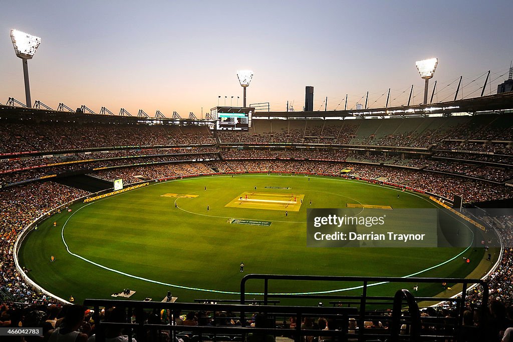 Australia v England - Game 2