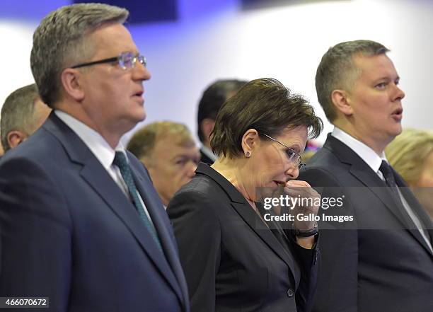 President Bronislaw Komorowski, Prime Minister Ewa Kopacz and Minister of National Defence Tomasz Siemoniak meet Generals from the Polish Army on...