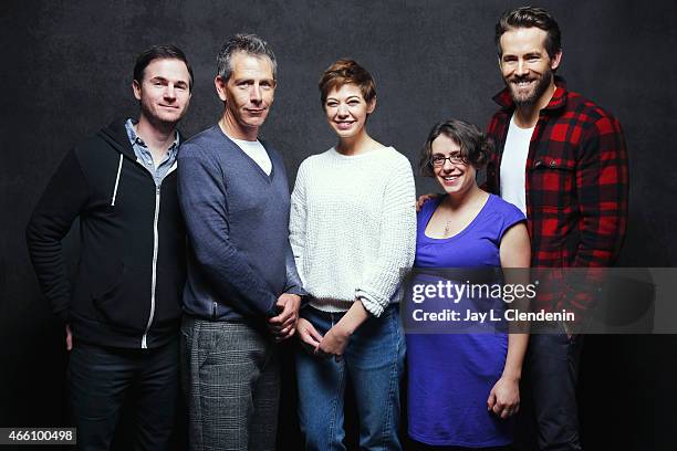 Ryan Fleck, Ben Mendelsohn, Analeigh Tipton, Anna Boden, and Ryan Reynolds from the film 'Mississippi Grind' pose for a portrait for the Los Angeles...