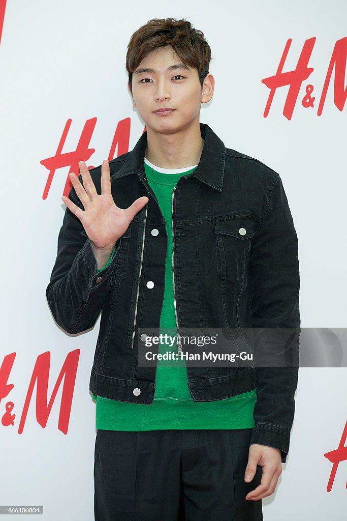 H&M YeongDeungPo Times Square Opening - Photocall