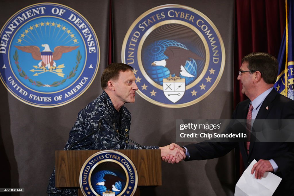 Defense Secretary Carter Visits U.S. Cyber Command At Fort Meade