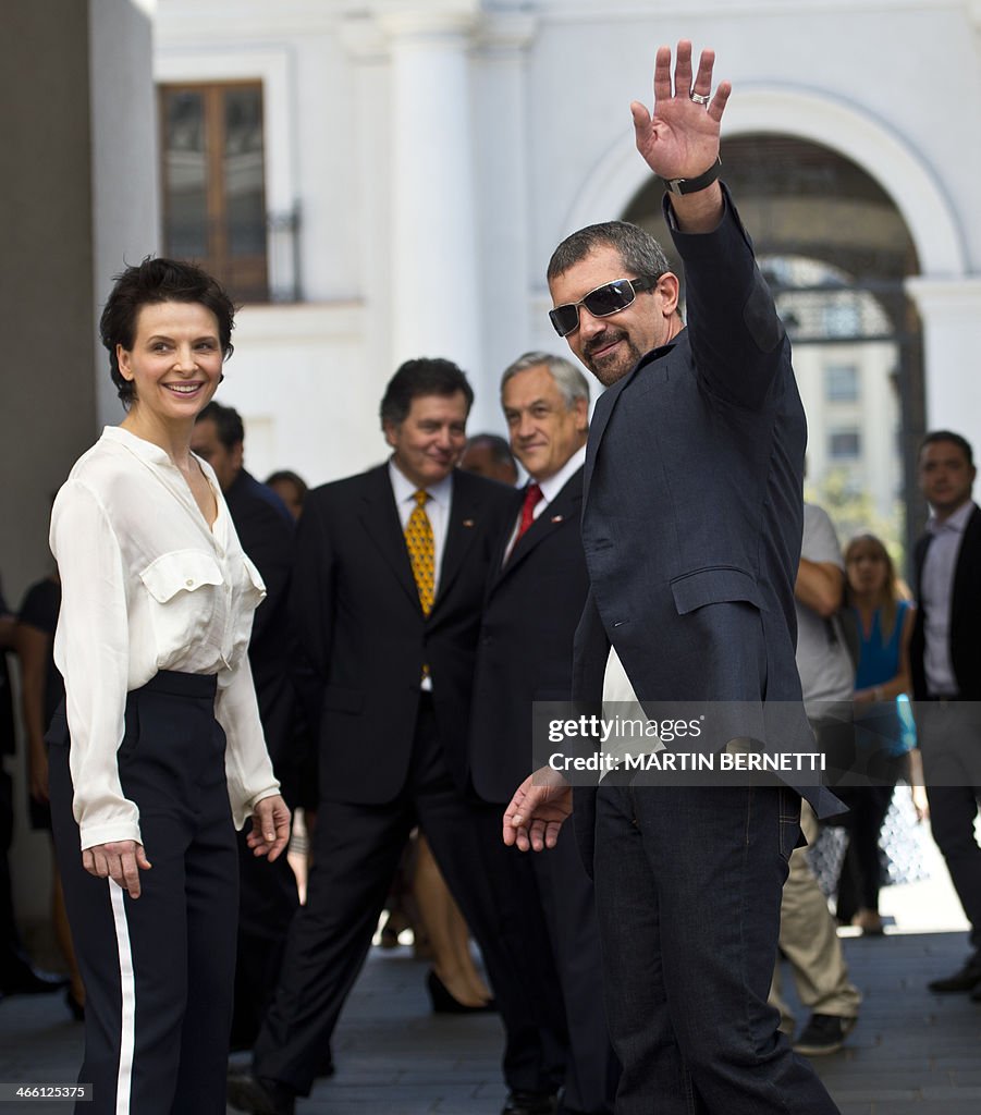 CHILE-FILM-BANDERAS-BINOCHE-MINERS-33