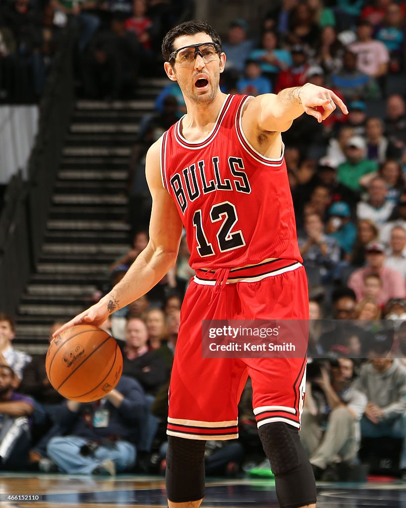 Chicago Bulls v Charlotte Hornets