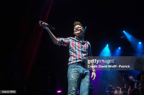 Michel Telo performs at l' Olympia at on January 31, 2014 in Paris, France.