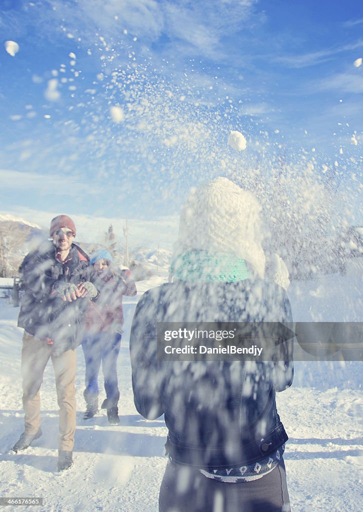 Luta com bolas de neve