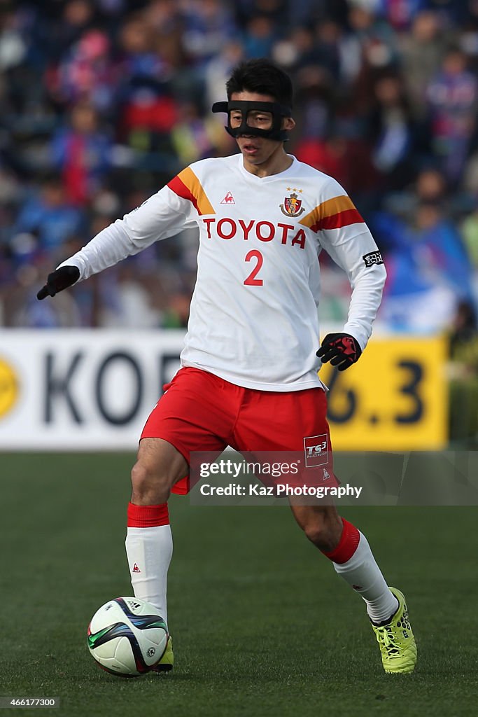 Ventforet Kofu v Nagoya Grampus - J.League 2015