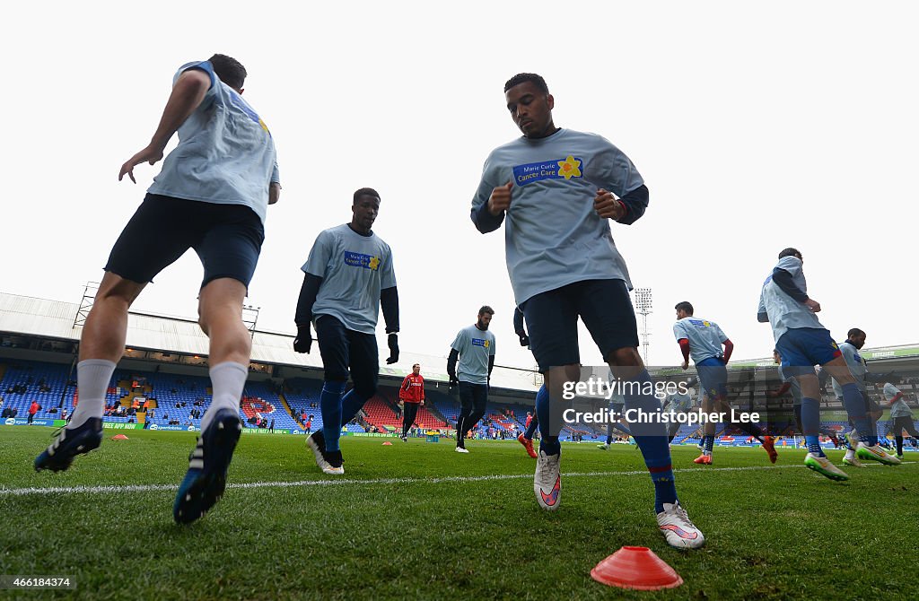 Crystal Palace v Queens Park Rangers - Premier League