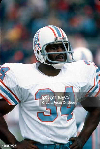 Earl Campbell of the Houston Oilers looks on during an NFL Football game circa 1978. Campbell played for the Oilers from 1978-84.