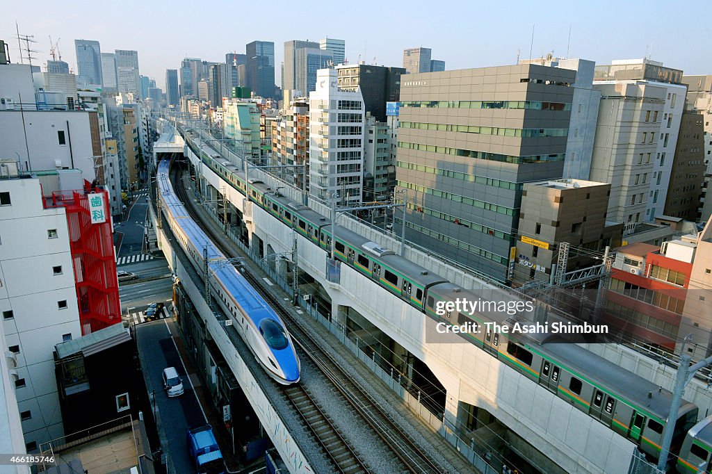 Hokuriku Shinkansen Bullet Train Service Launches