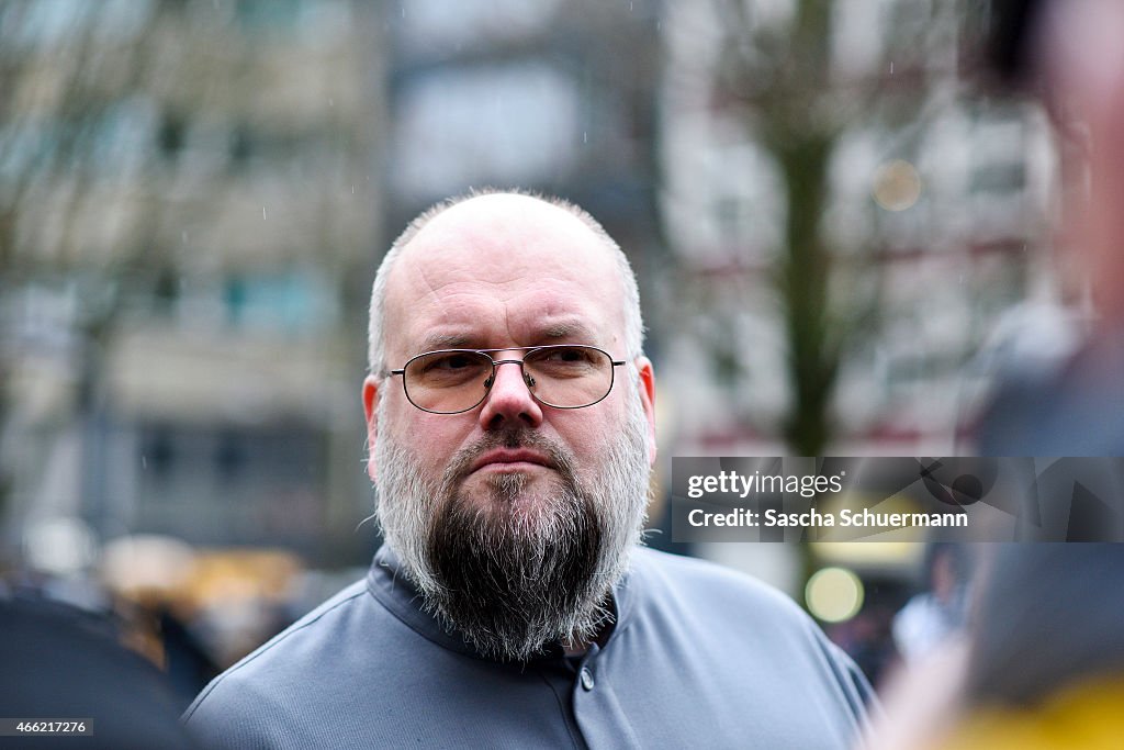 Islamists And Pegida Supporters Demonstrate In Wuppertal