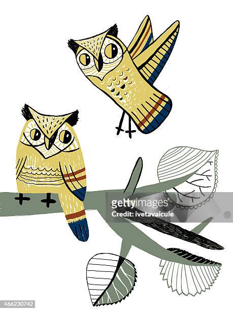 ilustrações, clipart, desenhos animados e ícones de mão desenhadas casal de corujas bighorn estar no aspen branch - mocho orelhudo