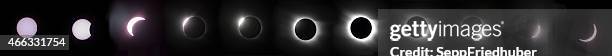 sequences of the total solar eclipse - volledige verduistering stockfoto's en -beelden